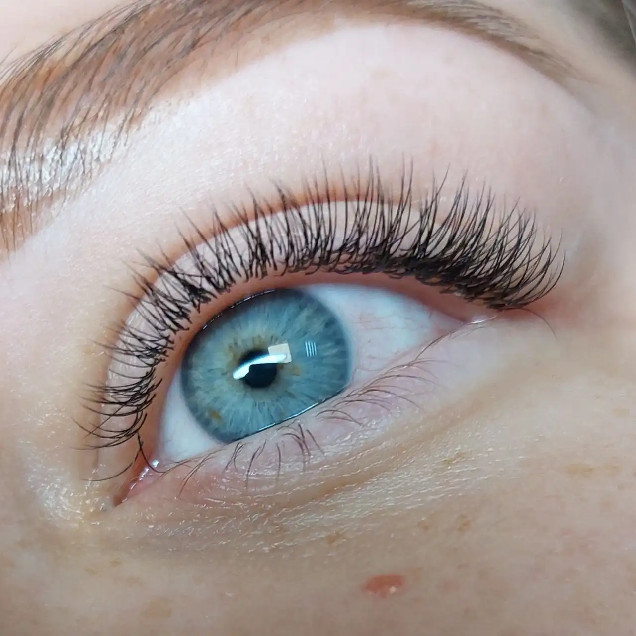 Наращивание ресниц от мастера с 8-летним опытом