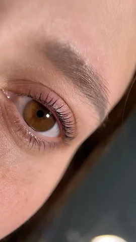 Процедура для выразительного взгляда в Красноярске - Красота и здоровье в Красноярск