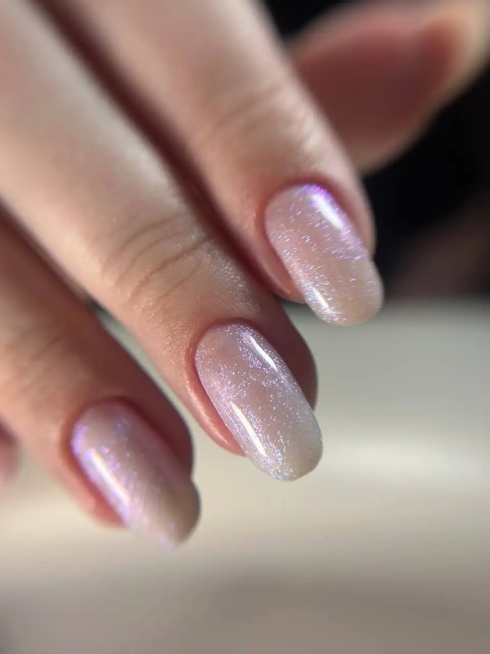 Требуются модели на маникюр с покрытием