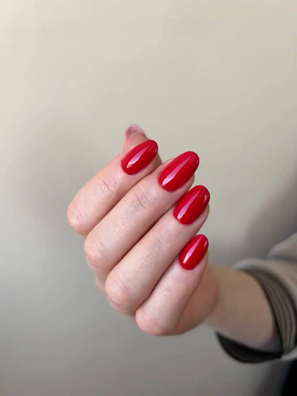 Требуются модели на маникюр с покрытием