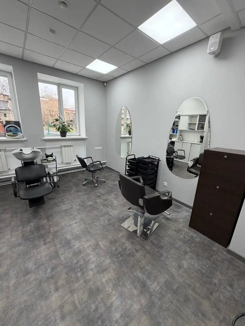 Аренда рабочего места и кабинета для мастеров красоты