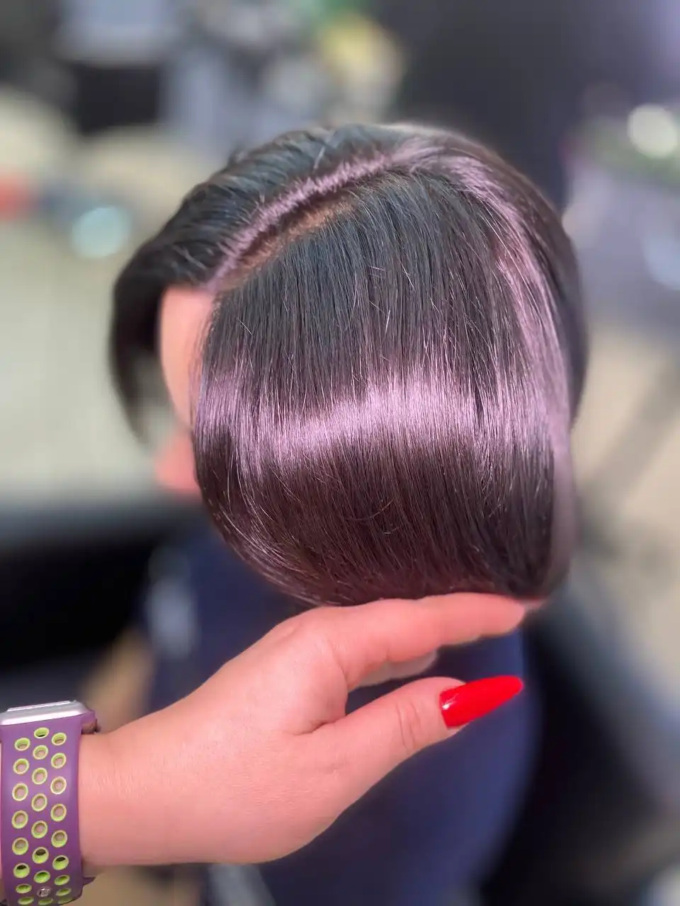 Услуги мастера-колориста по окрашиванию волос