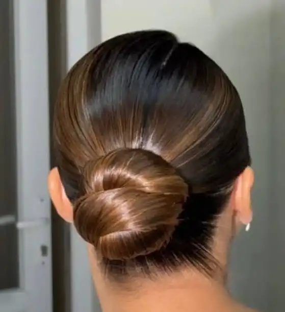 Требуются модели на прически для контента