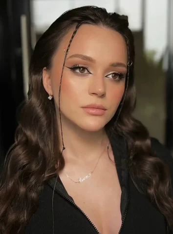 Услуги визажиста-стилиста и бровиста в Красноярске - Детские услуги в Красноярск