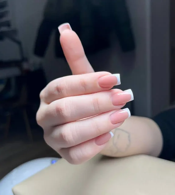 Ищу девушек для пополнения клиентской базы - Косметология в Красноярск