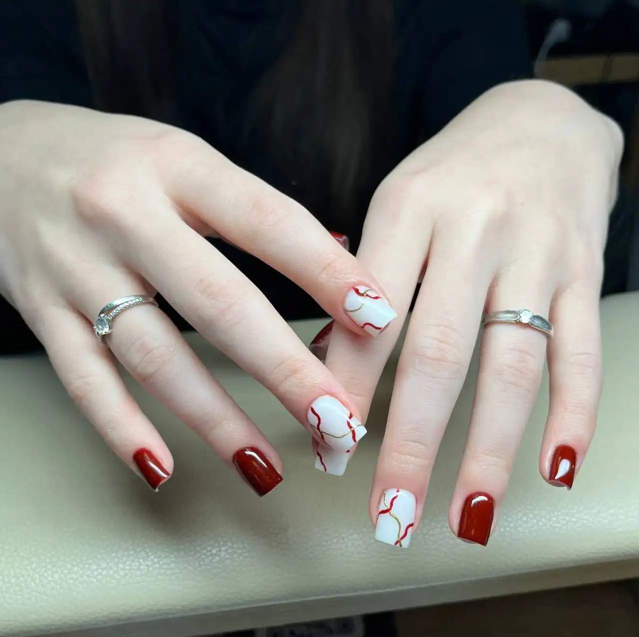 Ищу девушек для пополнения клиентской базы - Красота и уход (Услуги) в Красноярск