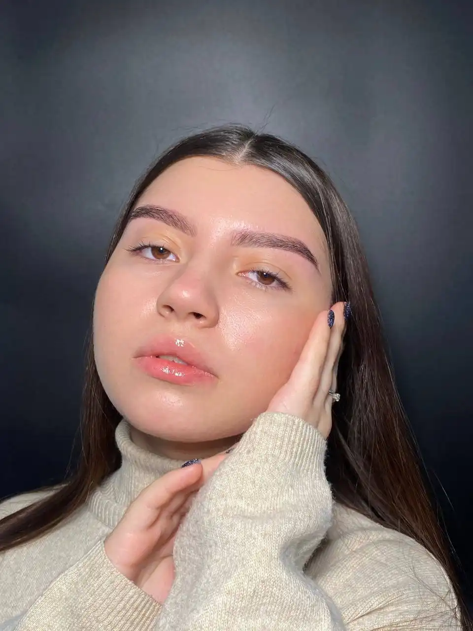 Нужны модели на брови - Красота и здоровье (Услуги) в Красноярск