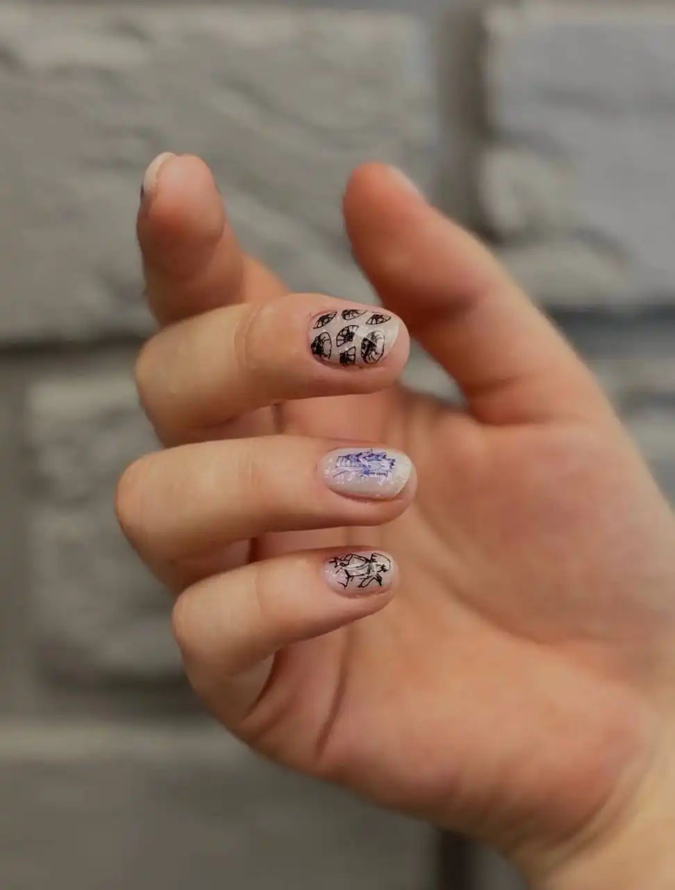 Услуги маникюра в Красноярске - Красота и здоровье (Услуги) в Красноярск