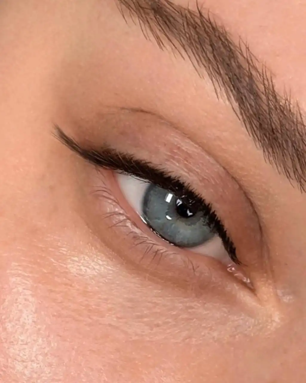 Поиск моделей на наращивание ресниц для портфолио - Красота и здоровье (Услуги) в Красноярск