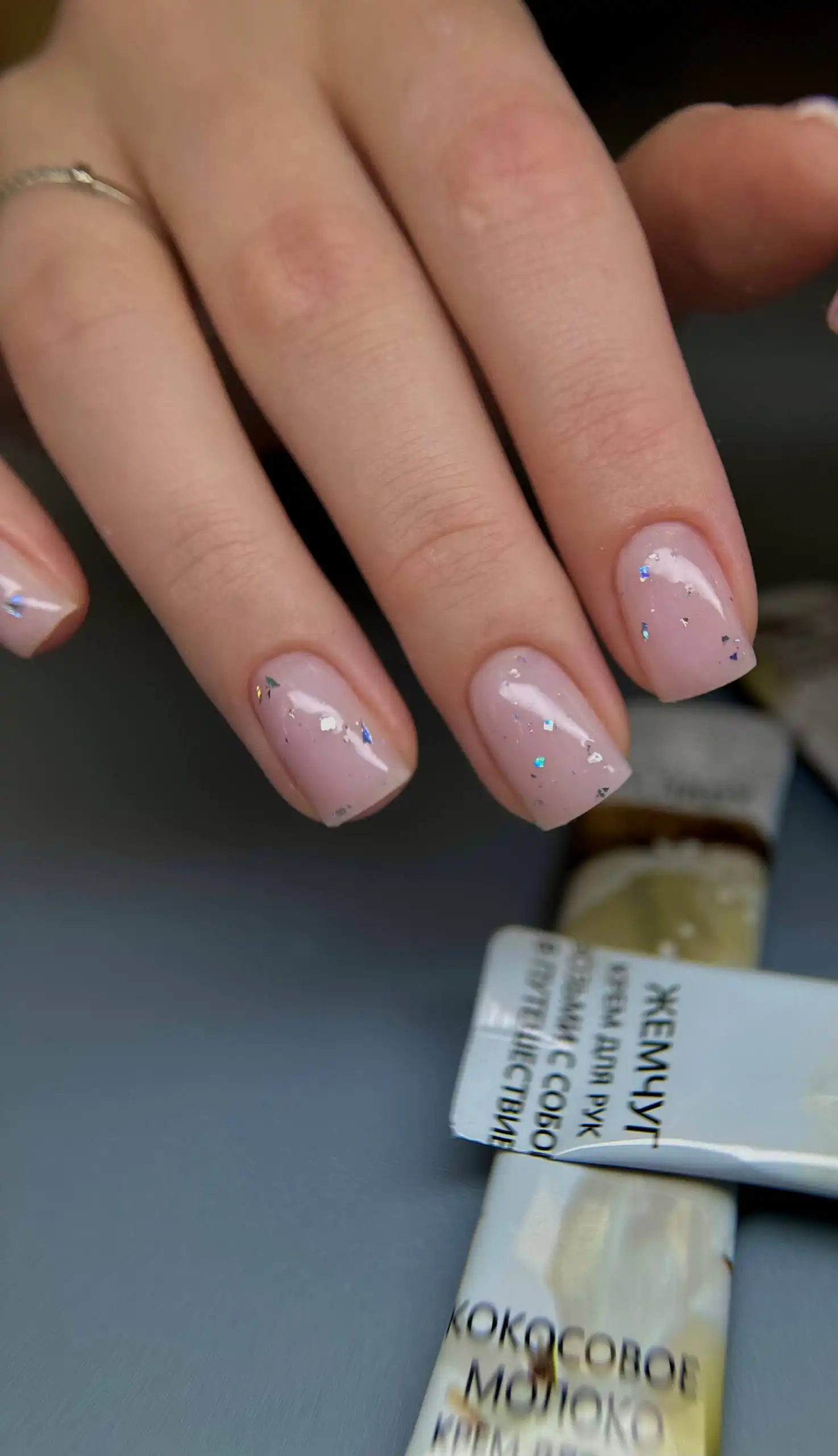 Мастер по маникюру и педикюру ищет моделей для портфолио - Красота и здоровье (Услуги) в Красноярск