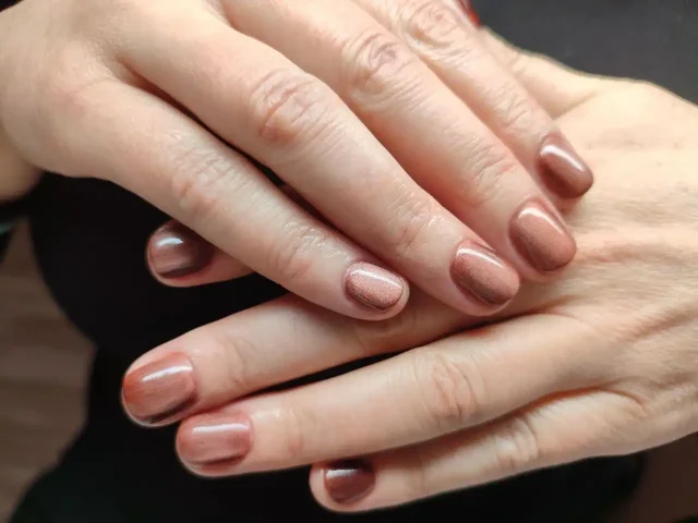 Услуги маникюра в студии Красноярска - Фотография в Красноярск