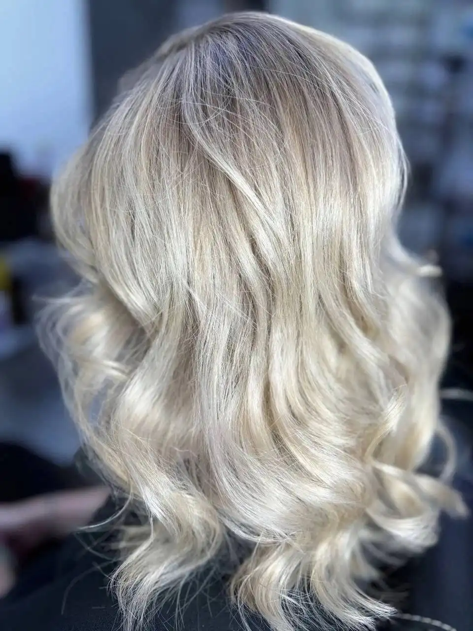 Услуги окрашивания и восстановления волос в Красноярске - Красота (парикмахерские услуги) (Услуги) в Красноярск