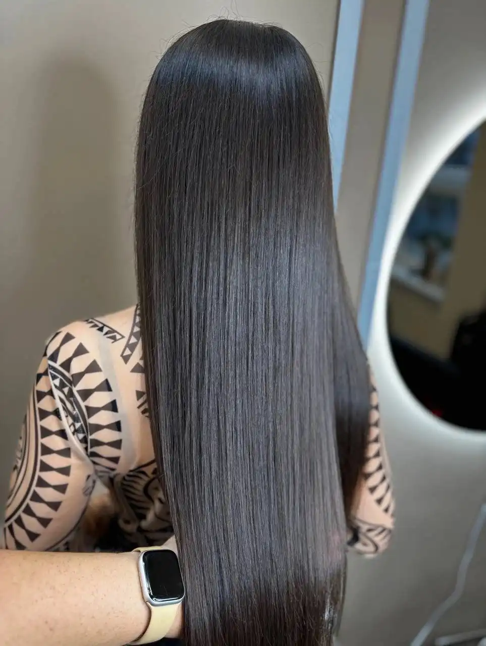 Услуги окрашивания и восстановления волос в Красноярске - Красота (парикмахерские услуги) (Услуги) в Красноярск