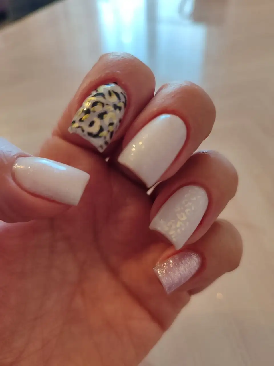 Услуги мастера маникюра в Красноярске - Красота и здоровье (Услуги) в Красноярск