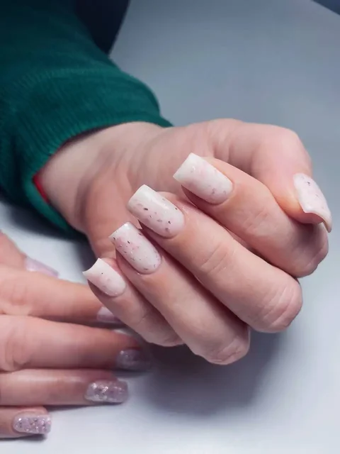 Услуги маникюра для моделей - Фотомодель в Красноярск