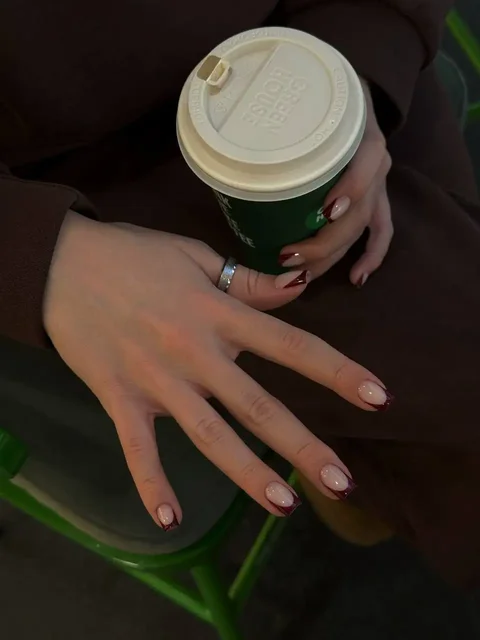 Комбинированный маникюр с укреплением твёрдым гелем - частное объявление в Красноярск