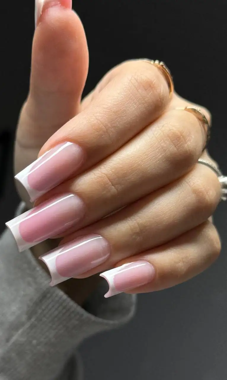 Однотонное покрытие с укреплением на ногти - Маникюр (Красота и здоровье) в Красноярск