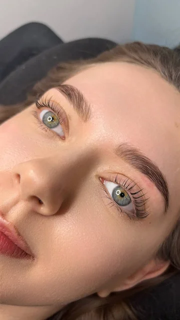 Ламинирование ресниц для модели - Бьюти-услуги в Красноярск