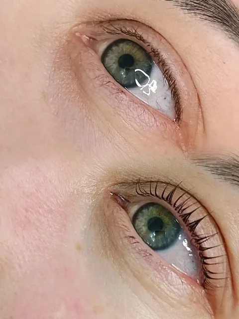 Ламинирование ресниц с фотосъемкой - Продажа в Красноярск