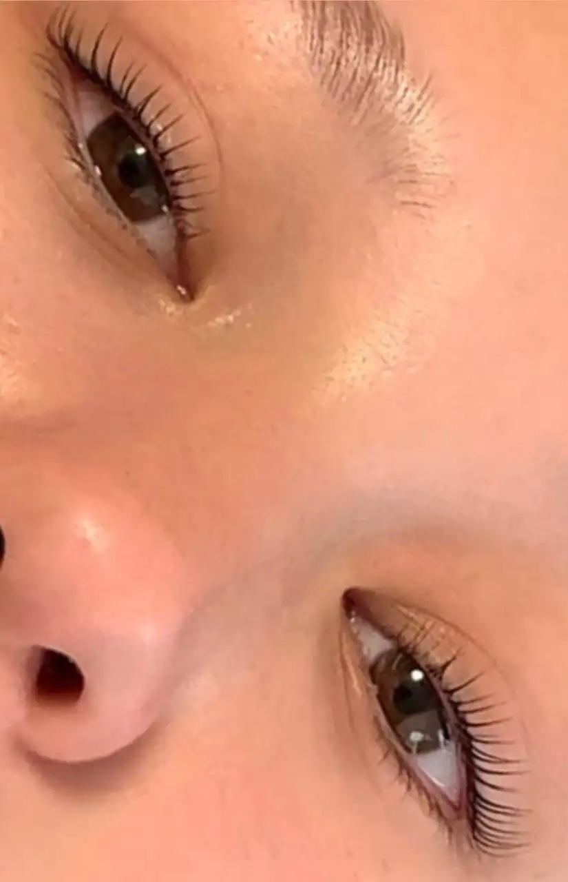 Оформление бровей и ламинирование ресниц в Красноярске - Услуги мастера бровей/ресниц (Красота и здоровье) в Красноярск