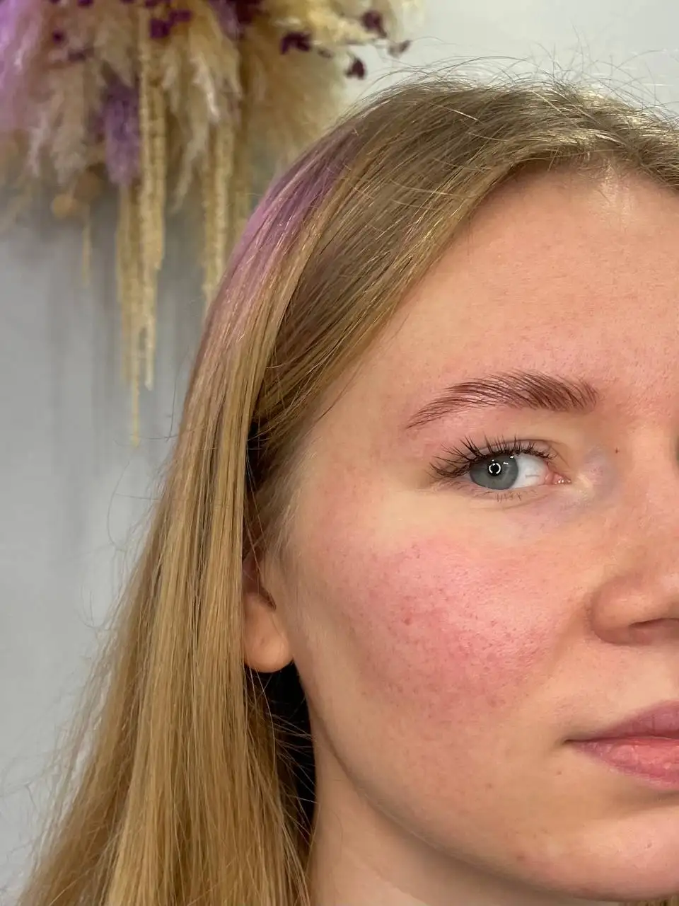 Мастер по бровям и ламинированию ресниц в Красноярске - Красота (Услуги) в Красноярск