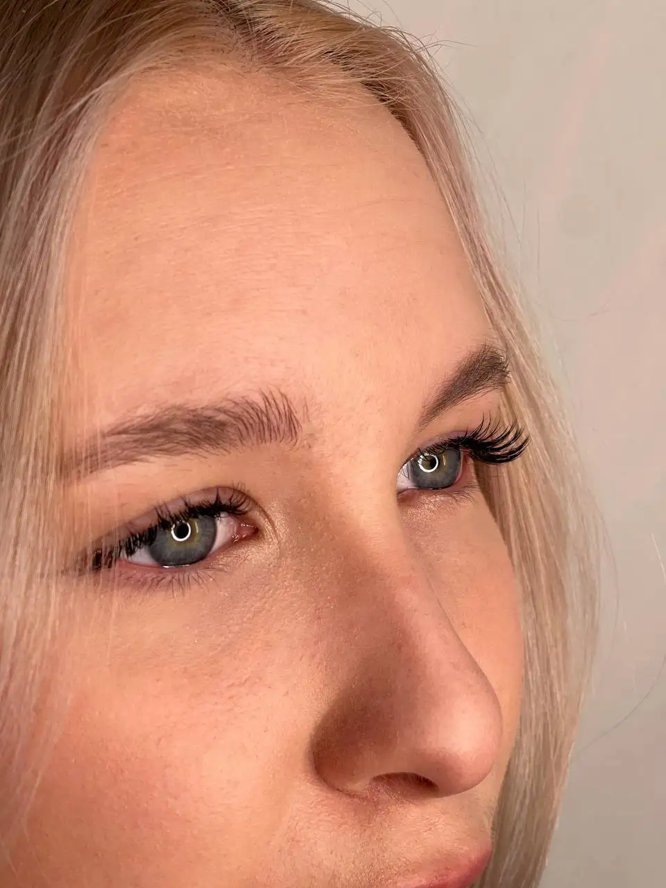 LED-наращивание ресниц в студии на Взлетке - Гигиена для взрослых в Красноярск