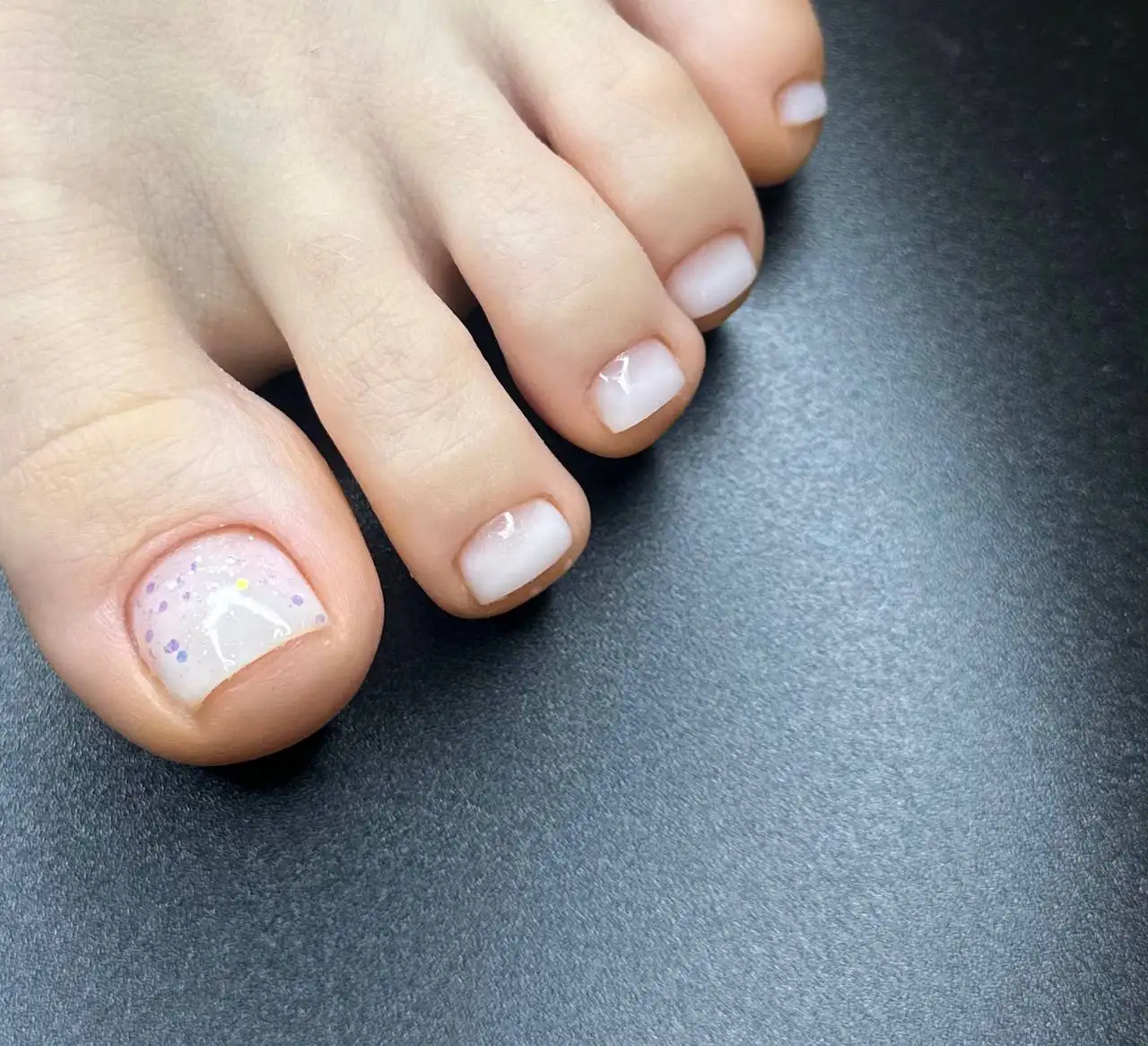 Мастер по маникюру и педикюру в Beauty Zona - Красота и здоровье (Услуги) в Красноярск