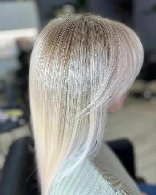 Услуги мастера-колориста по окрашиванию волос - Наращивание ресниц в Красноярск