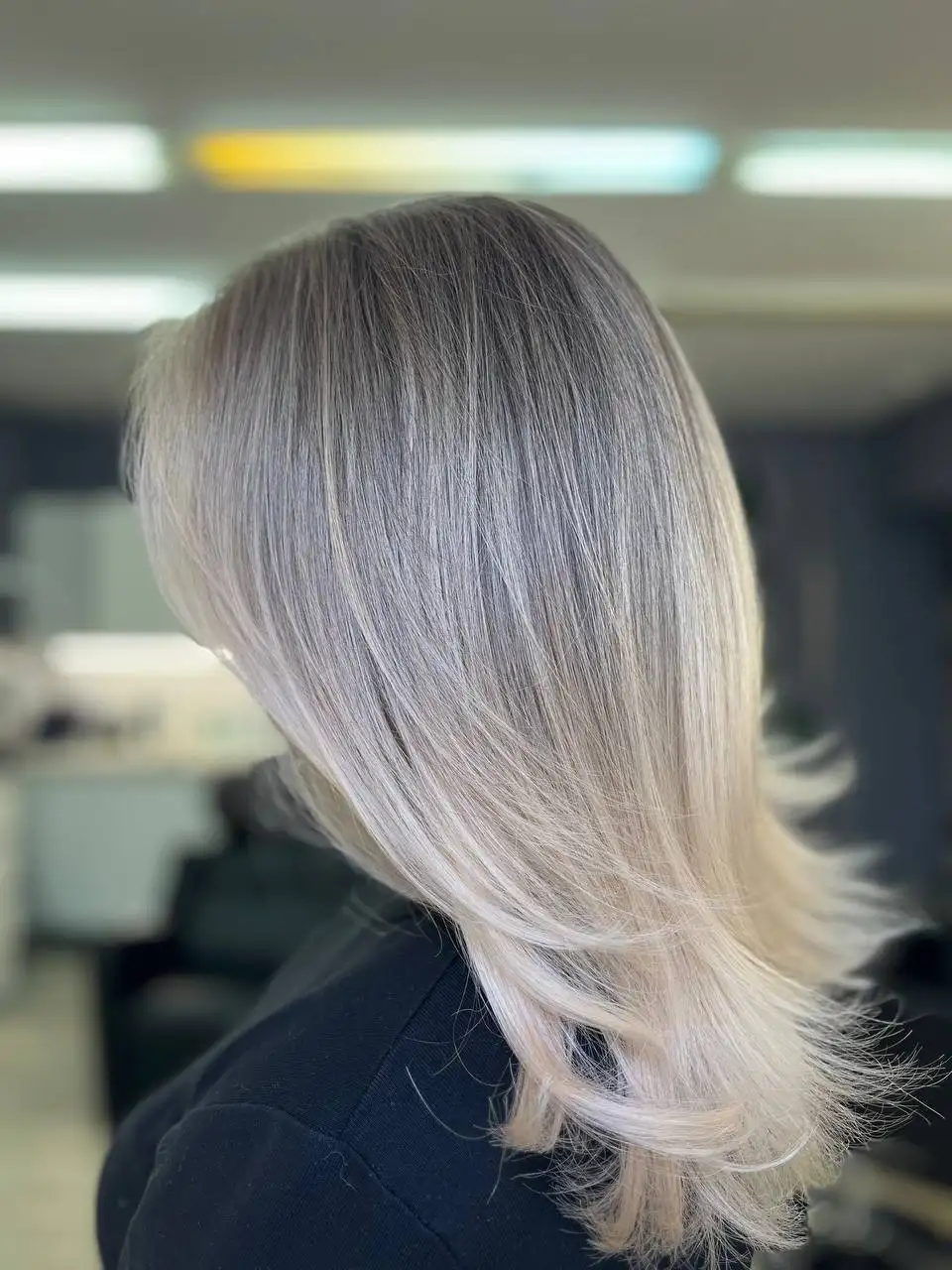 Услуги мастера-колориста по окрашиванию волос - Парикмахерские услуги (Услуги) в Красноярск