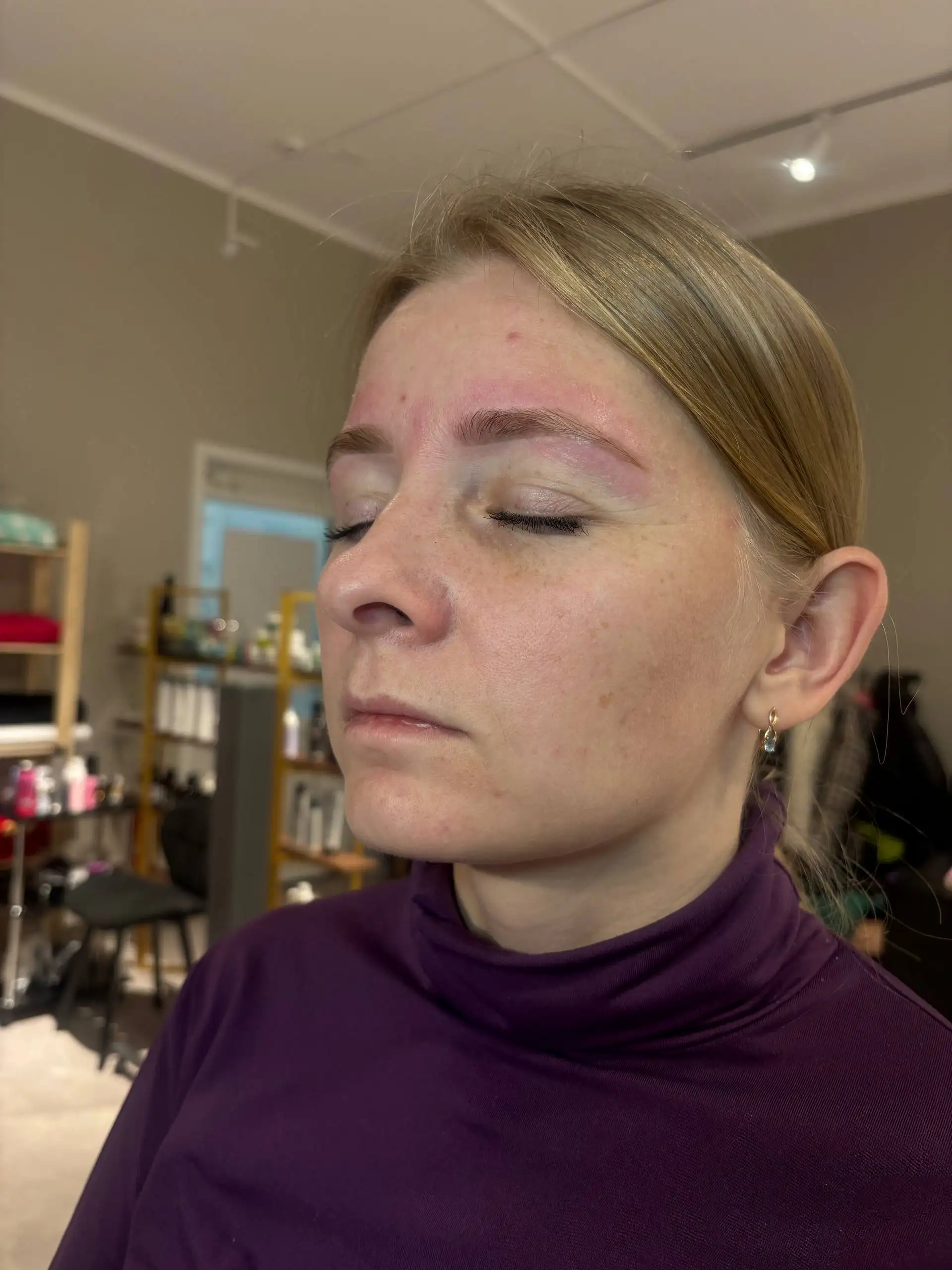 Профессиональное оформление бровей в Красноярске - Услуги бровиста (Красота и здоровье) в Красноярск