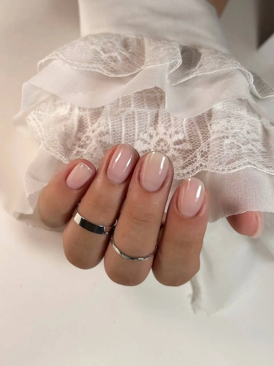 Модель на маникюр с покрытием для учениц - Маникюр (Услуги) в Красноярск