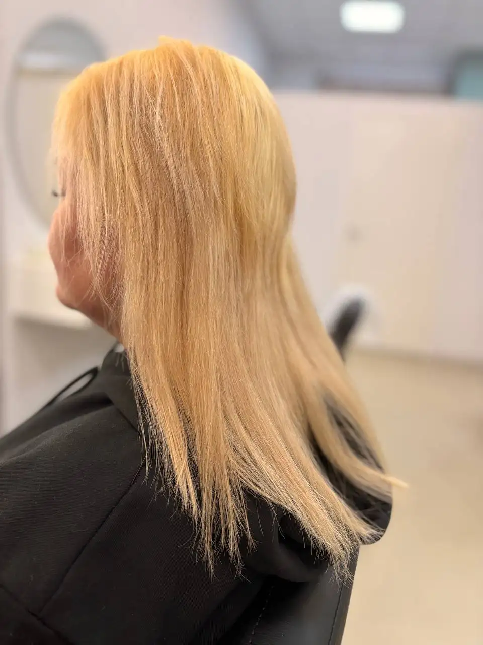 Ищу моделей на наращивание волос для портфолио - Красота (Услуги) в Красноярск