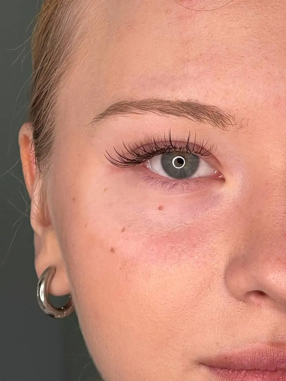 LED-наращивание ресниц в уютной студии на Взлетке - наращивание ресниц (Услуги) в Красноярск