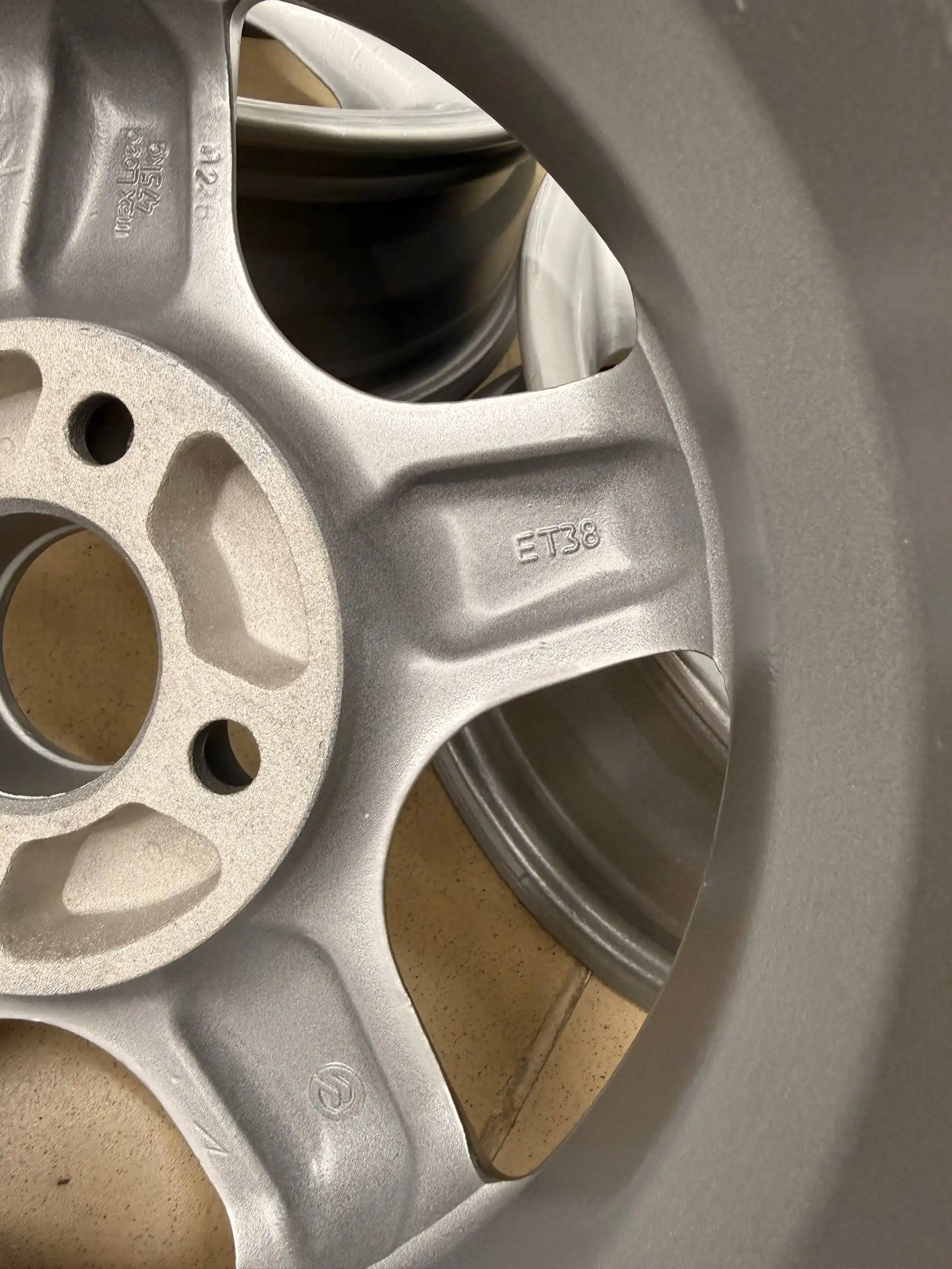 Продам диски r13 4*98 на ваз