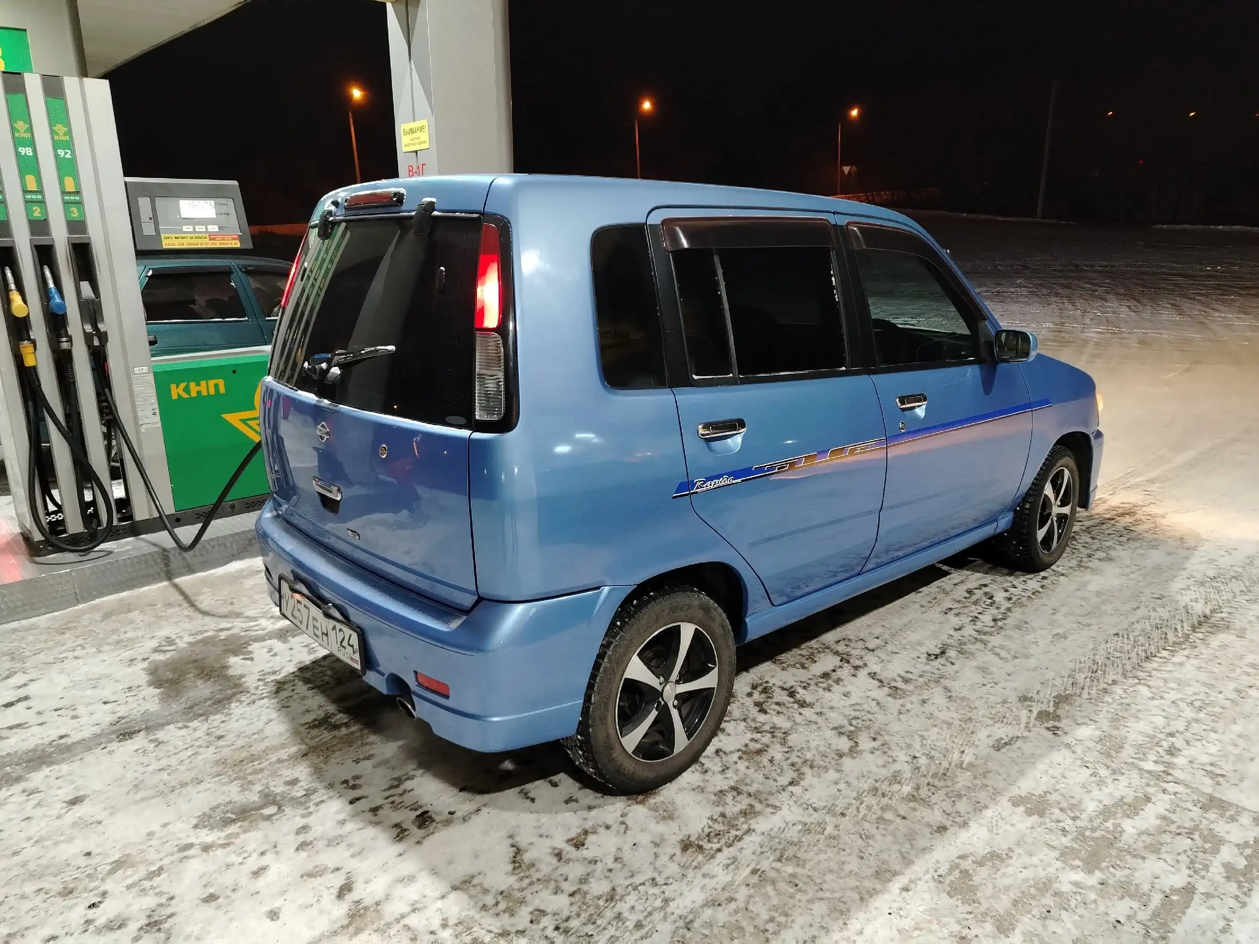 Продам автомобиль куб 2000 года