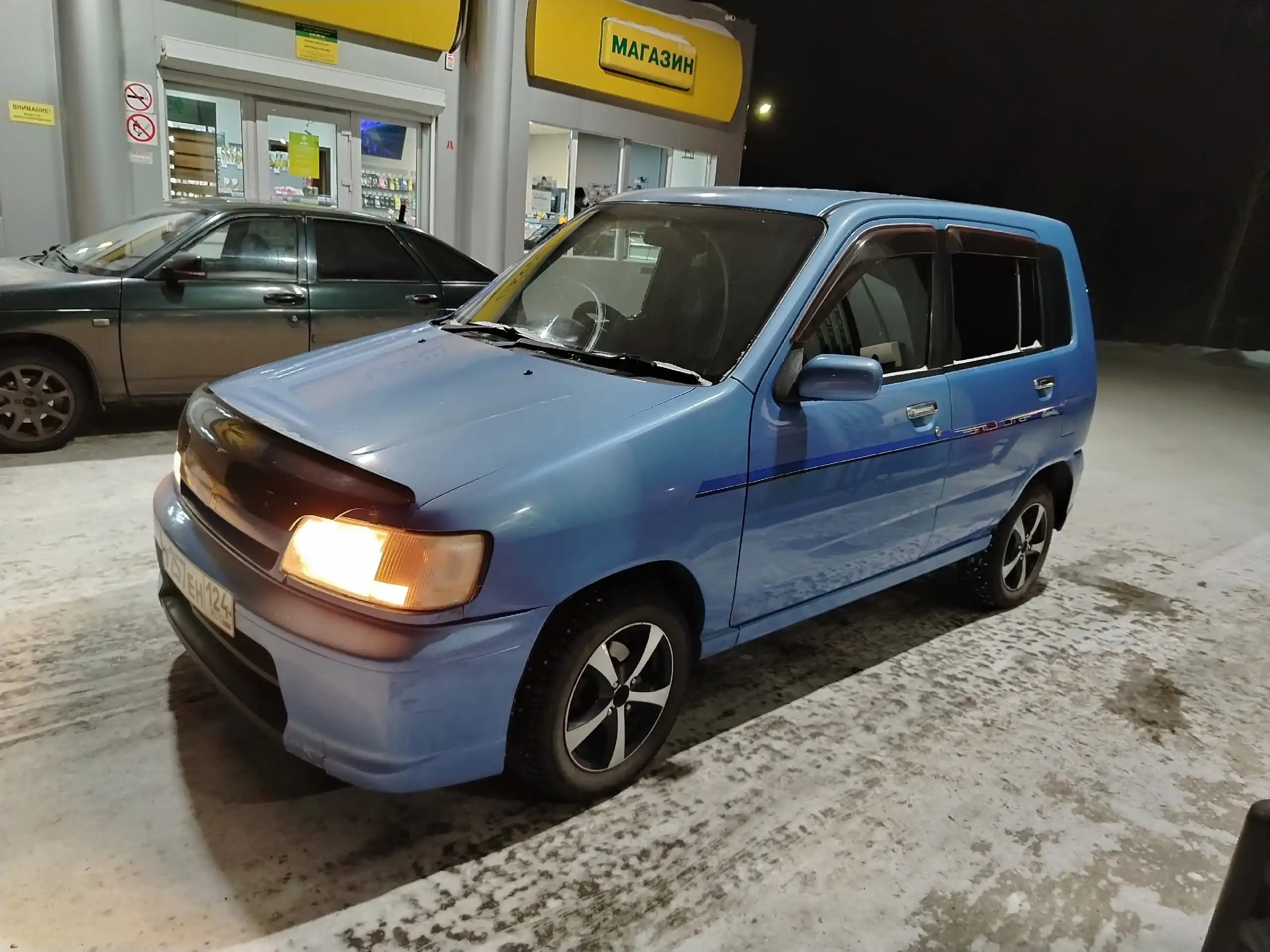 Продам автомобиль куб 2000 года