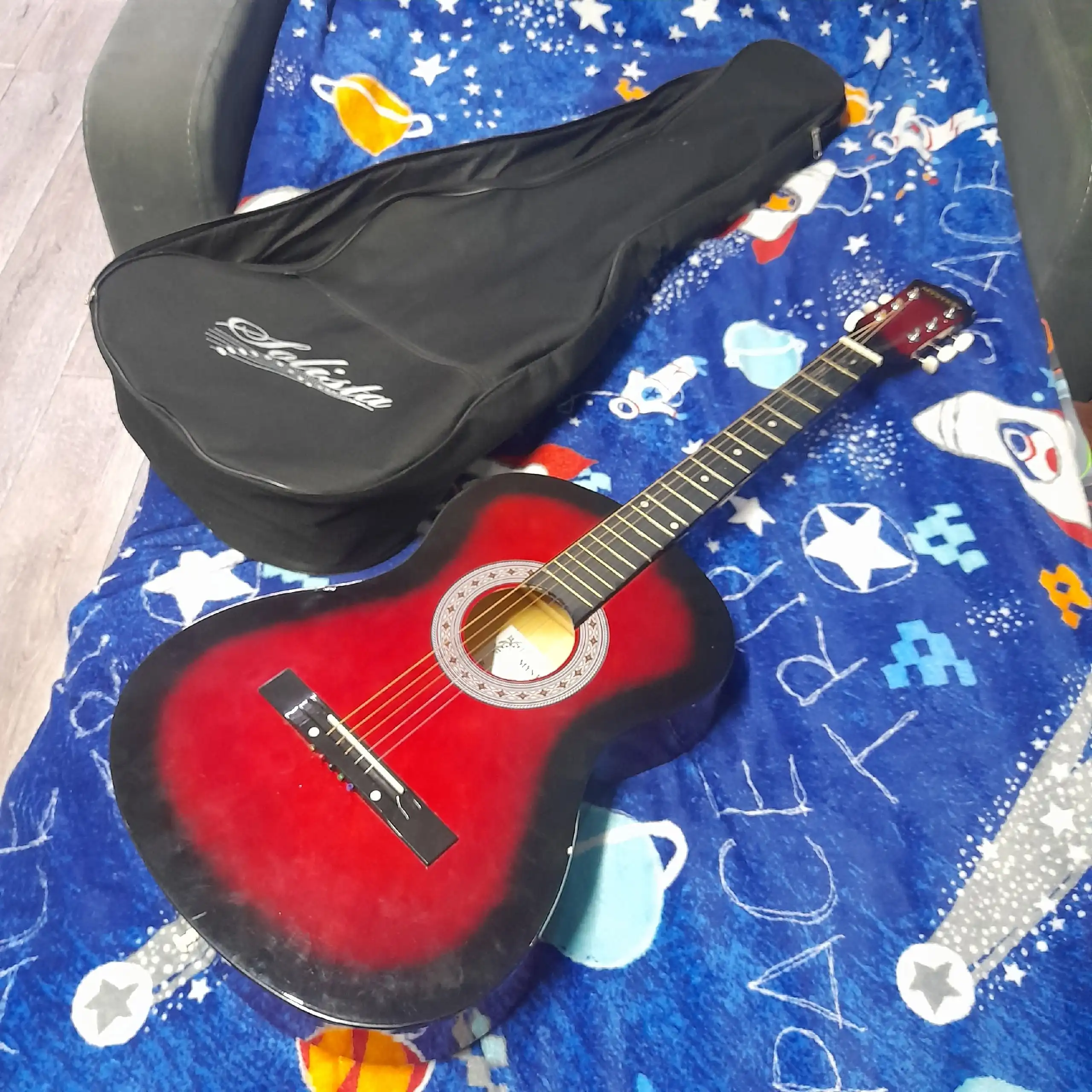 Продам товар с дефектом