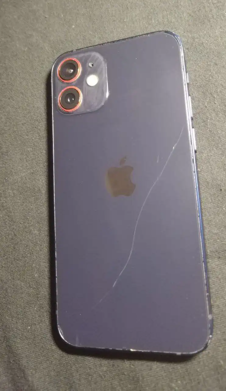 Продам iPhone 12 Mini с повреждениями