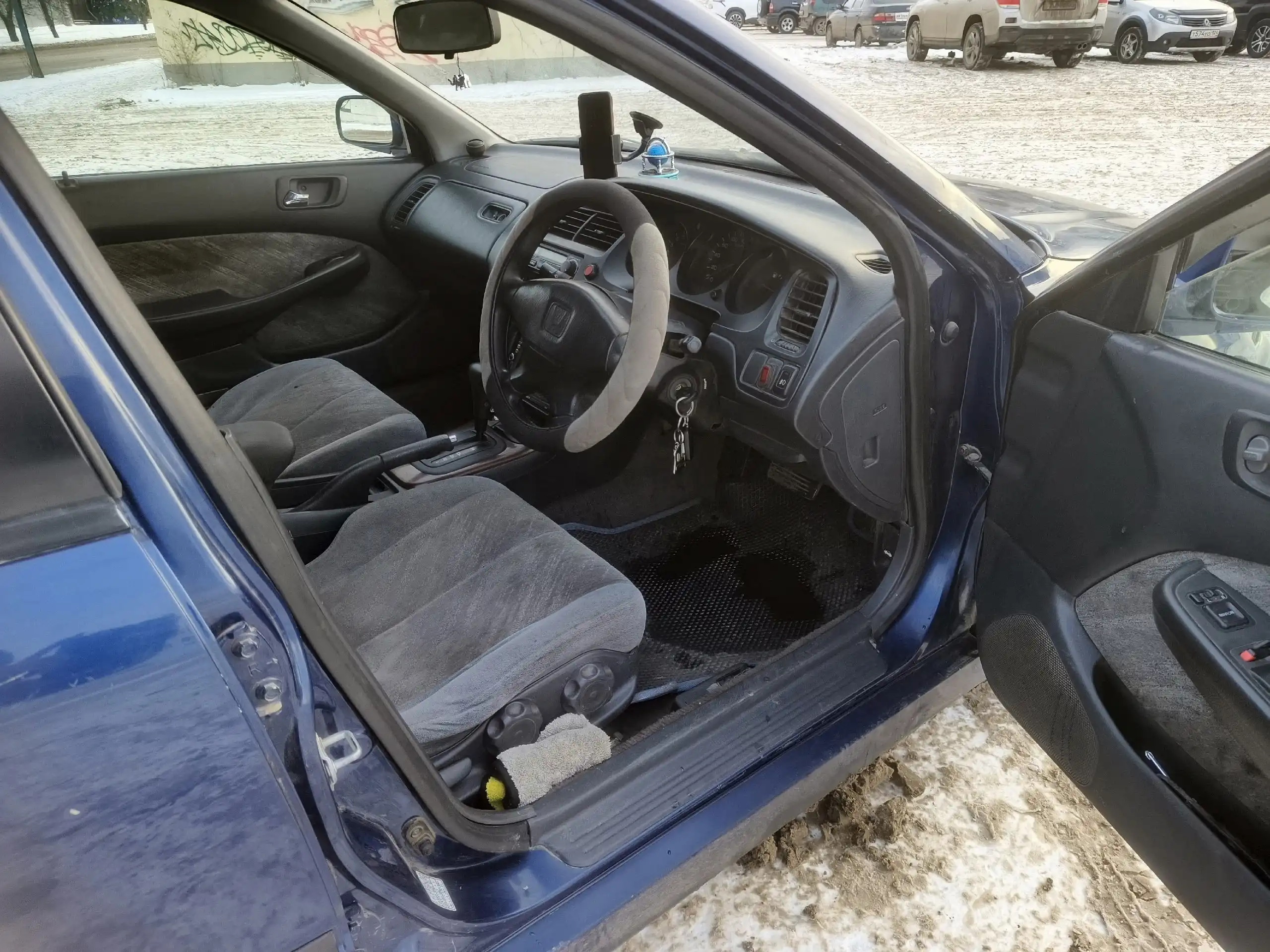 Продам Honda Torneo 1998 года 2 литра