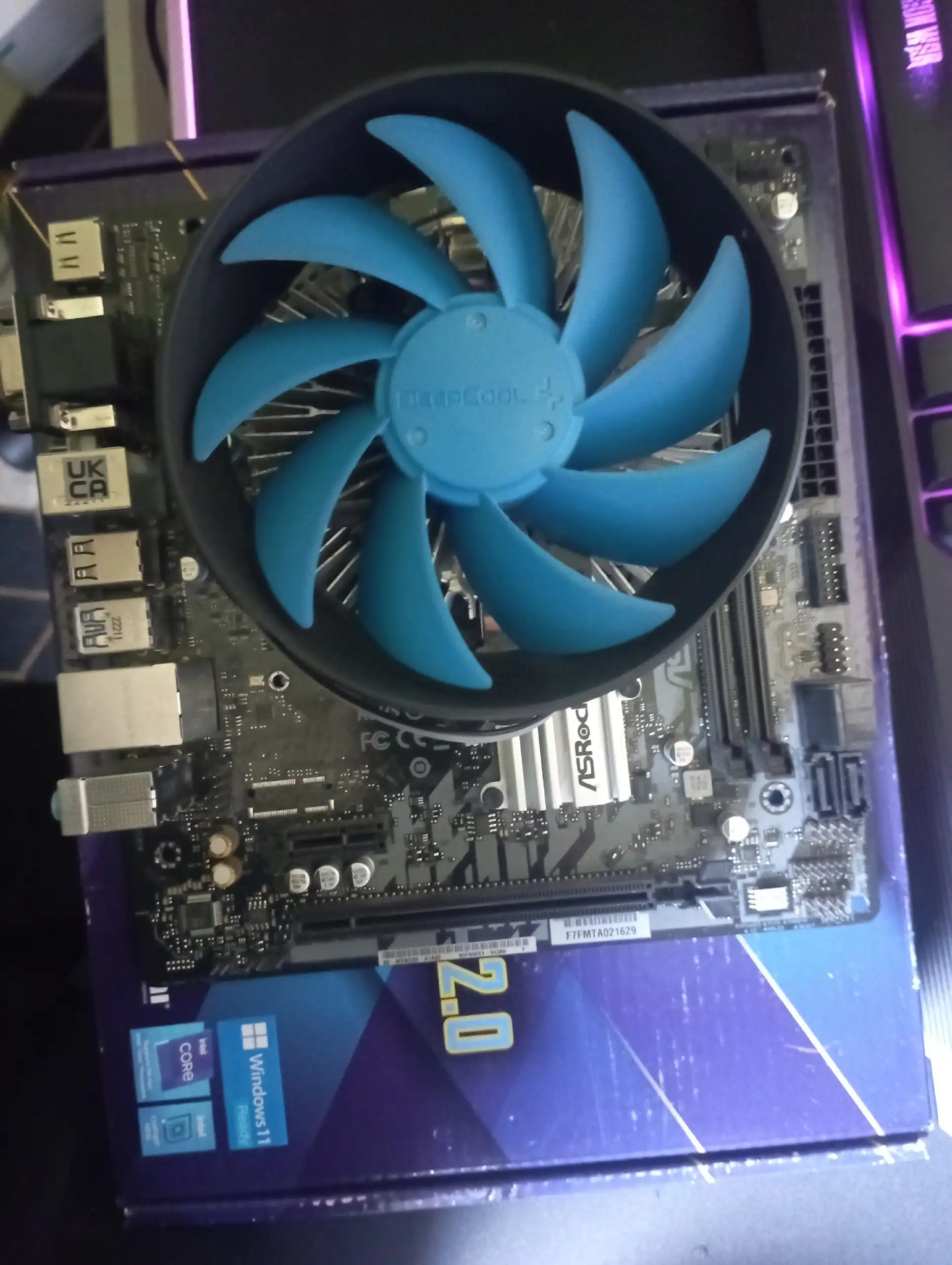 Продам материнскую плату ASROCK H510m-HDV r2.0 и процессор i3 10100f - Компьютерные комплектующие (Электроника) в Неизвестно