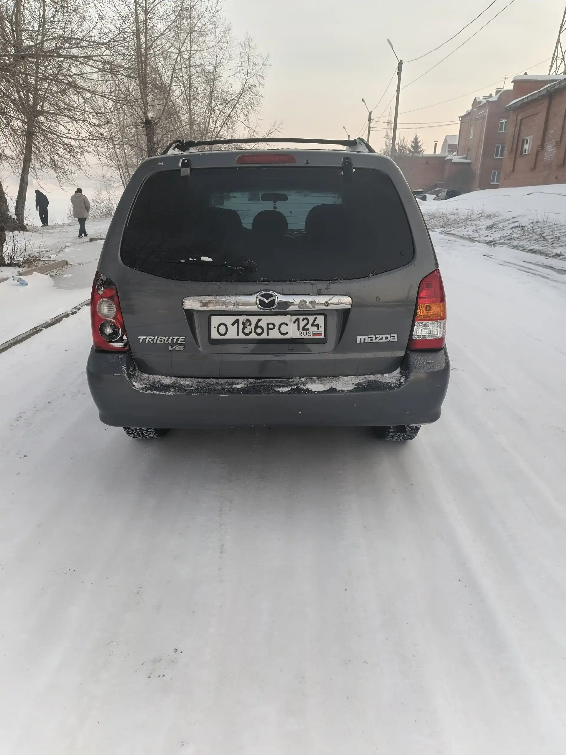 Продам Мазда Требьют 2005 рестайлинг