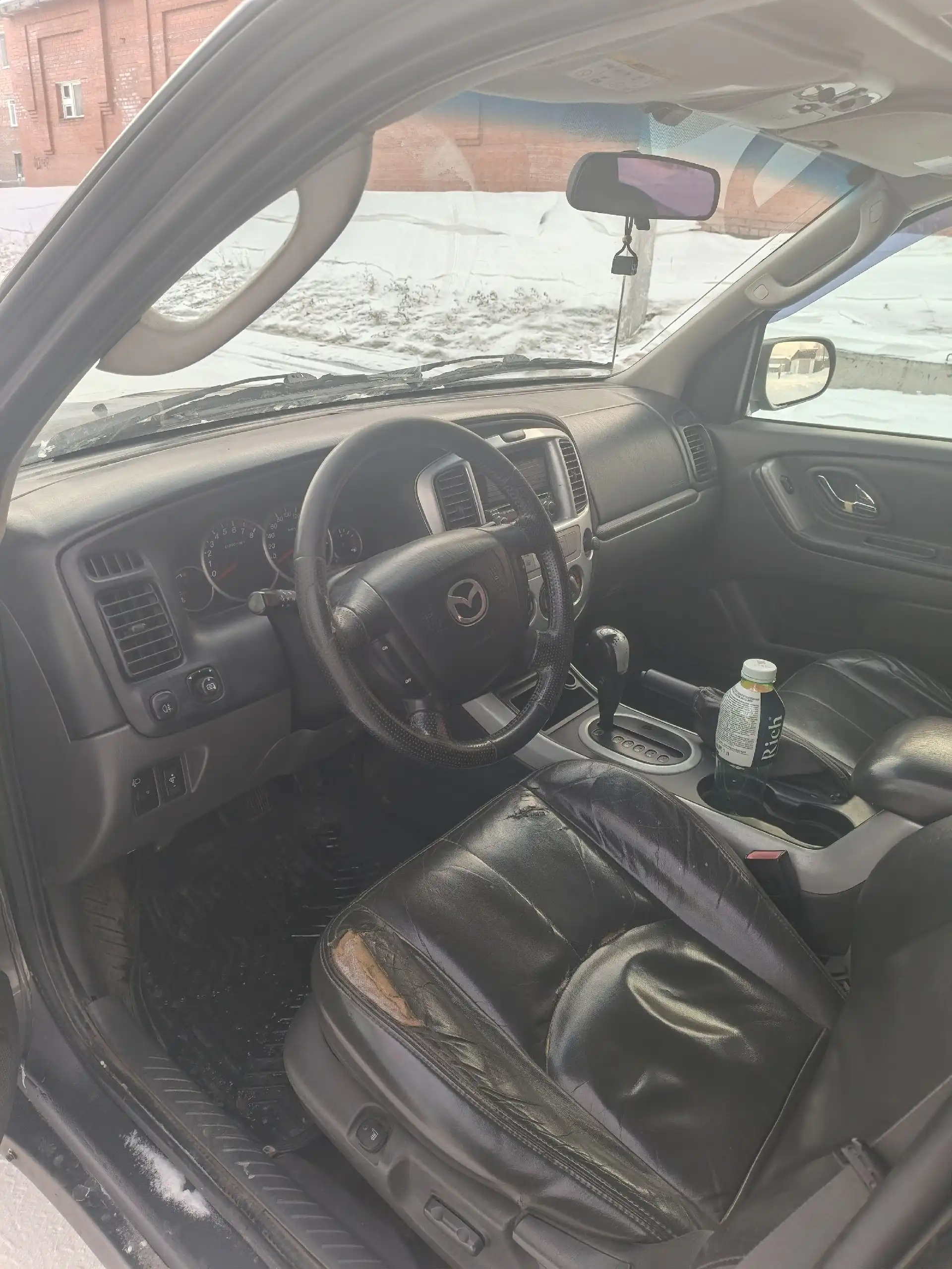 Продам Мазда Требьют 2005 рестайлинг