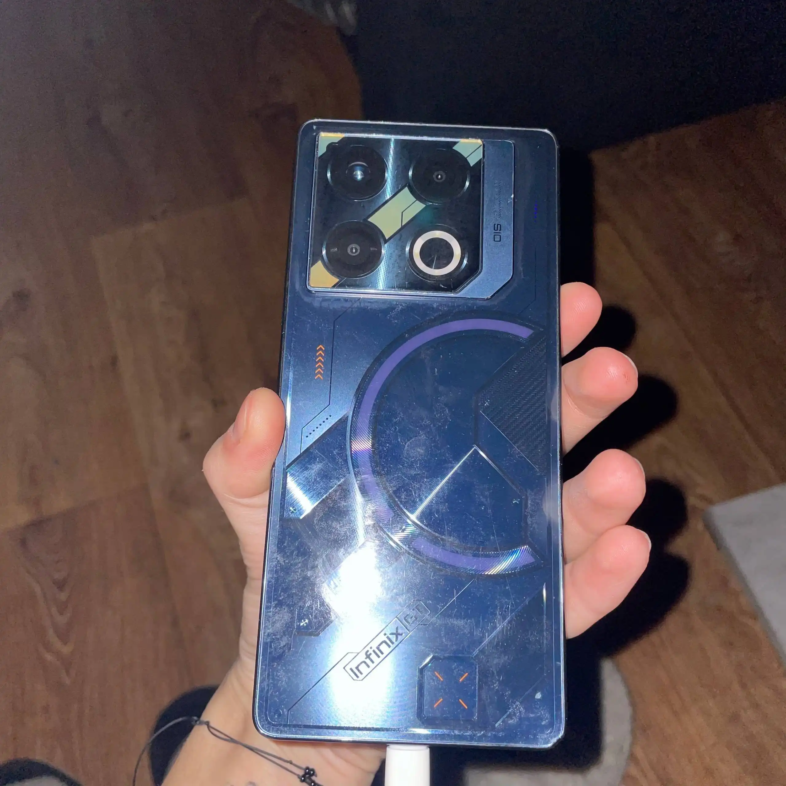 Продажа или обмен на iPhone - Смартфоны и телефоны (Электроника) в Неизвестно