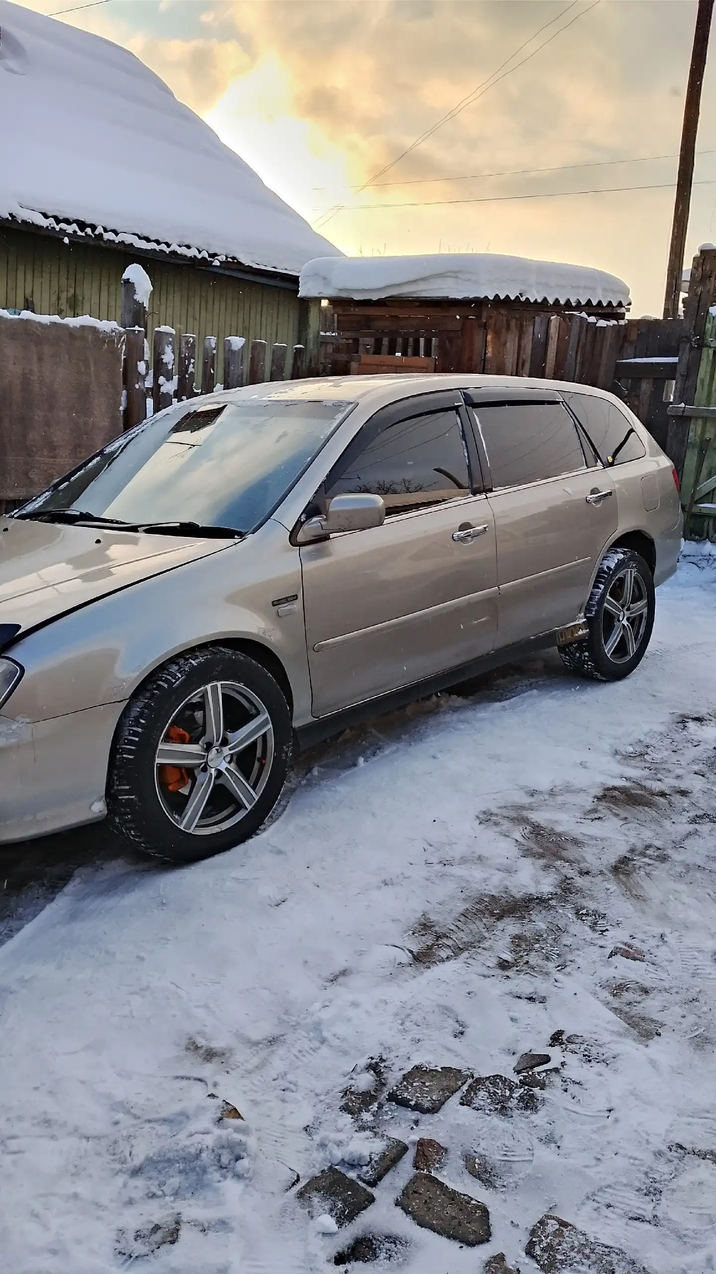 Продажа Honda Avancier 2001 года