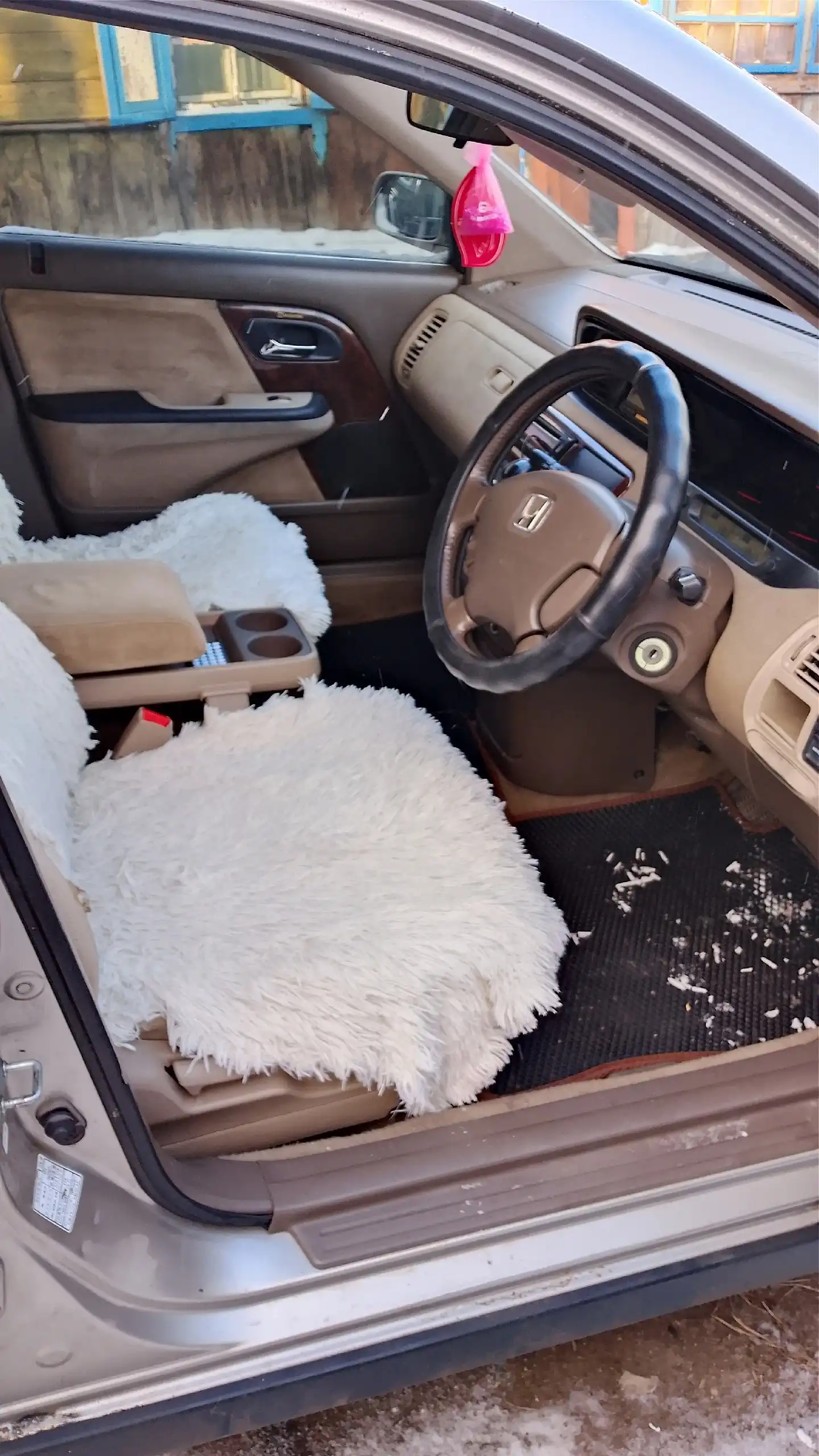 Продажа Honda Avancier 2001 года