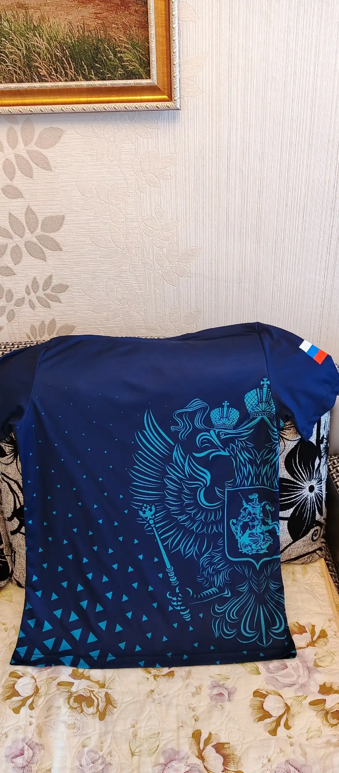 Продам спортивную футболку размер 54 - Спортивная одежда (Одежда) в Рыбинск