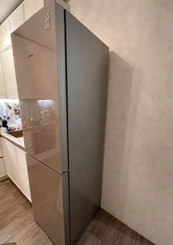 Холодильник Bosch KGN39LQ10R