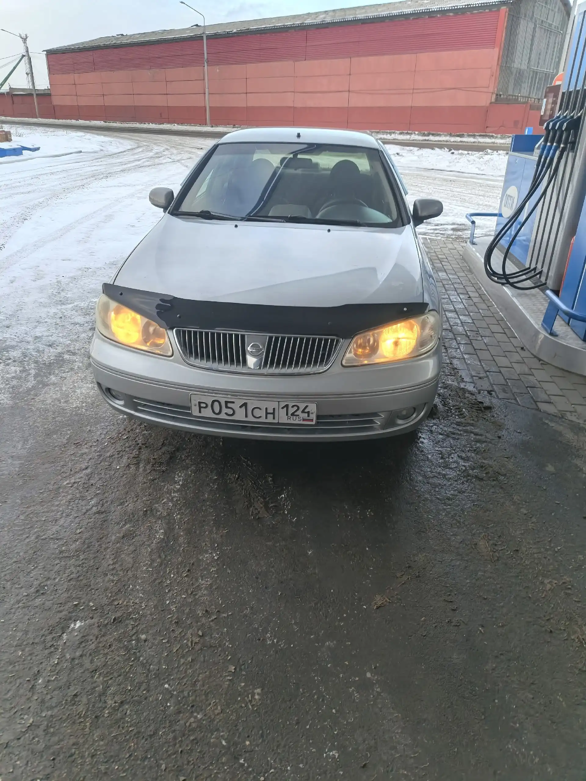 Продам Nissan Almera 2004 года люкс комплектация