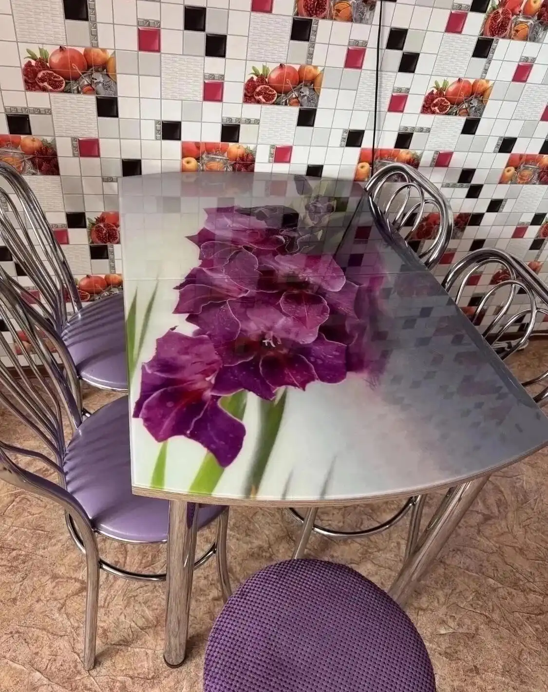 Продажа целых 2000 - Барахолка в Неизвестно