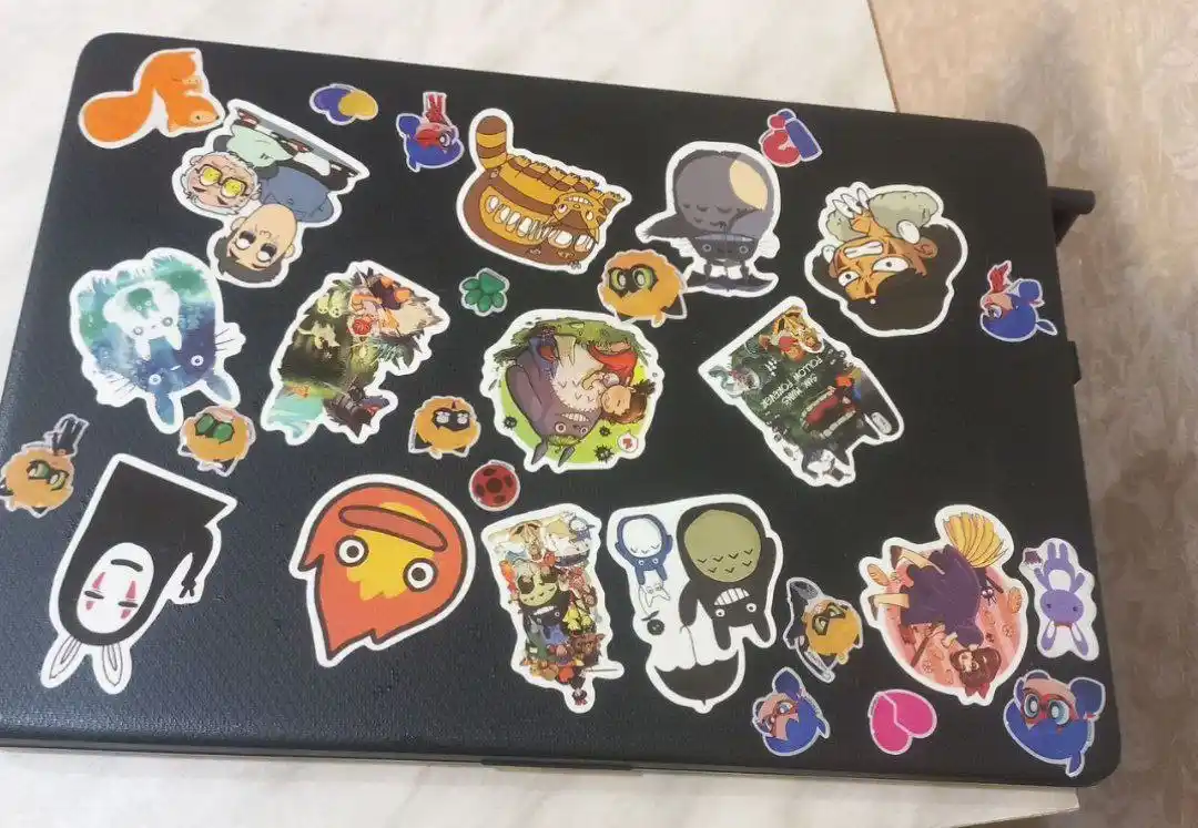 Ноутбук HP 14s-fq0019ur с поврежденными клавишами